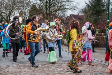 Bild 422 - Latuff 2016 Umzug